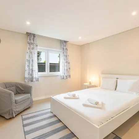 بيت للعطل Guestready - Sunshine Oasis With Pool