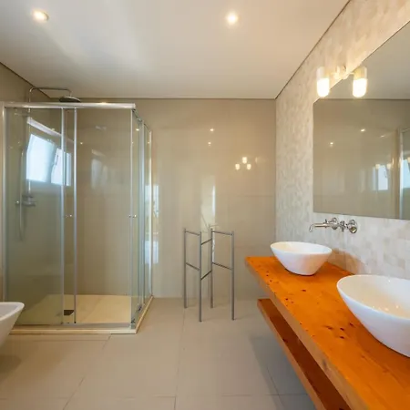 Guestready - Sunshine Oasis With Pool بيت للعطل